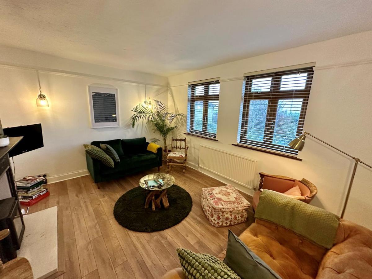 3 Bed Ground Floor Apartment - Hot Tub Optional Upgrade Hythe  Luaran gambar