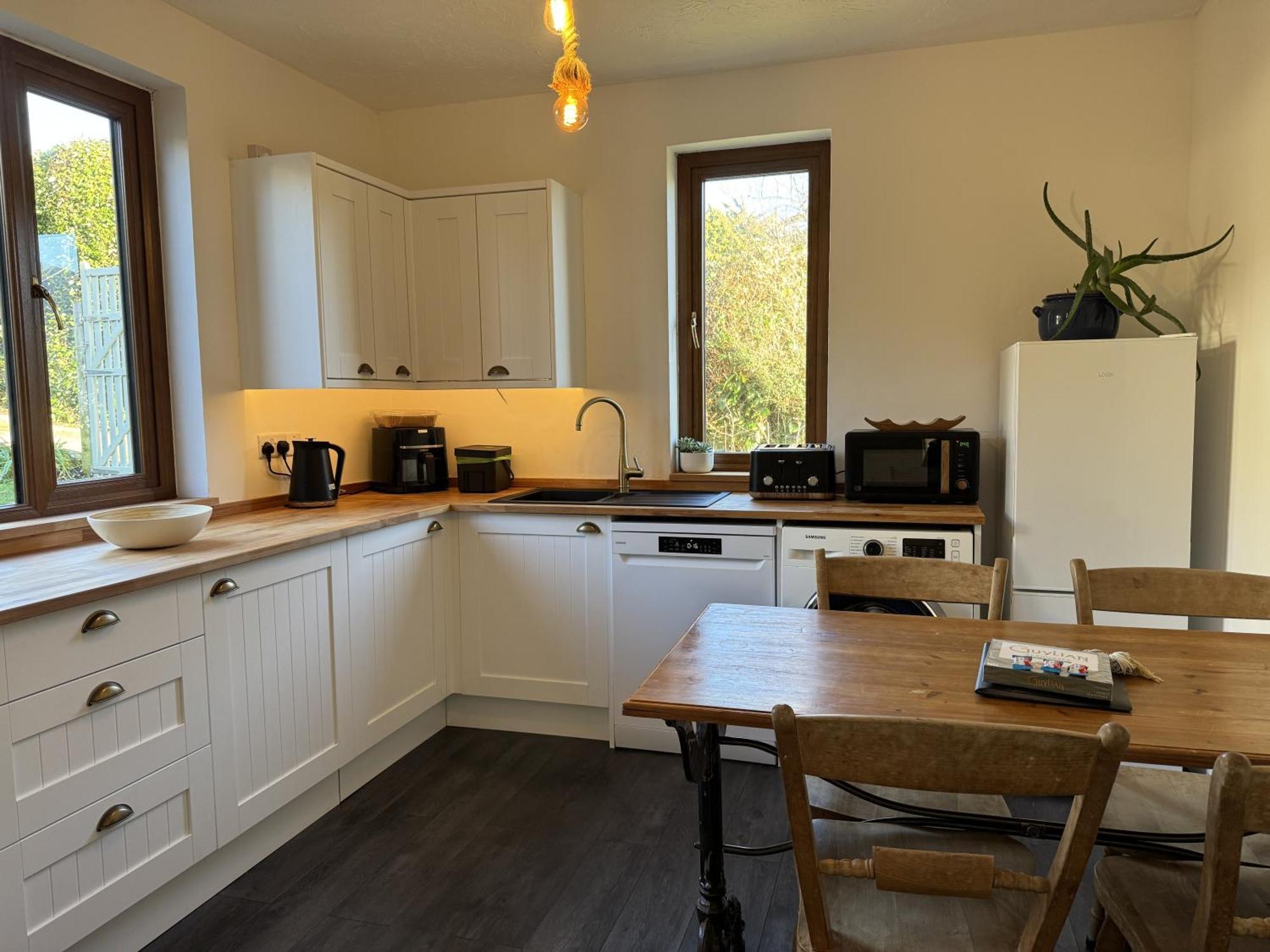 3 Bed Ground Floor Apartment - Hot Tub Optional Upgrade Hythe  Luaran gambar